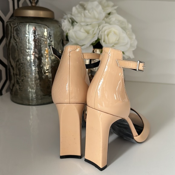 Marc Fisher Nude Patent Sandals - Picture 2 of 4